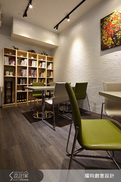 有別於一般的連鎖咖啡廳，個人咖啡館總有著一股我們就