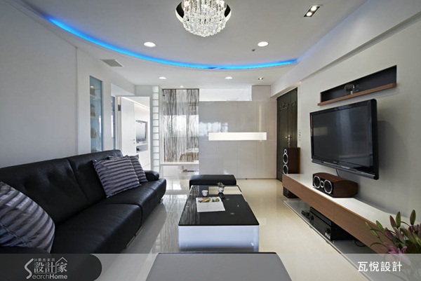 不一定要花俏繁複的裝飾,簡單的幾何造型與線條創意就