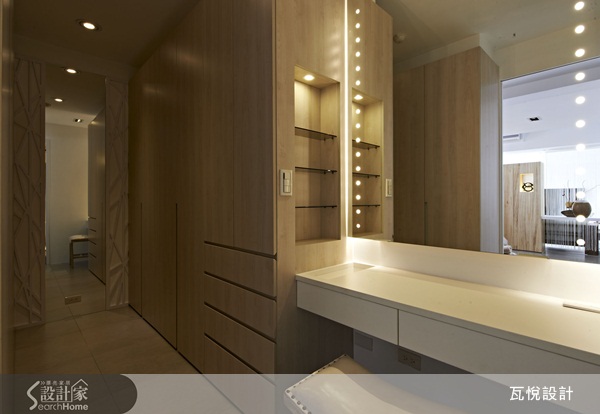 不一定要花俏繁複的裝飾,簡單的幾何造型與線條創意就