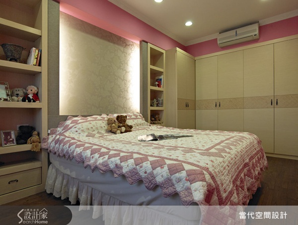 本案屋主為一位小資女，勤奮工作好些年，紮實地攢了一