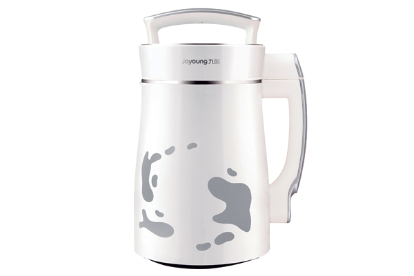 炎炎夏日對飲品需求量大，但一直喝市售罐裝飲料對身體