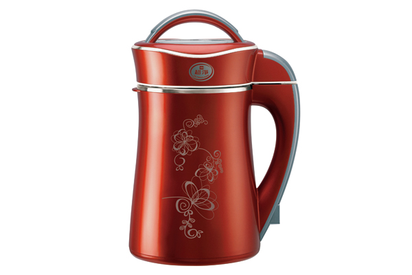 炎炎夏日對飲品需求量大，但一直喝市售罐裝飲料對身體