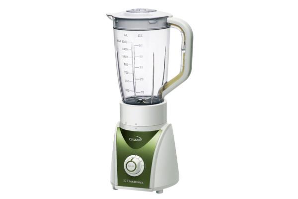 炎炎夏日對飲品需求量大，但一直喝市售罐裝飲料對身體