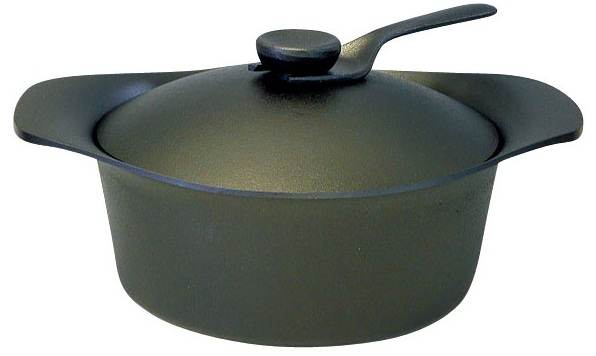 上一回介紹了日式燜煮鍋的優點是什麼？也提醒大家在使