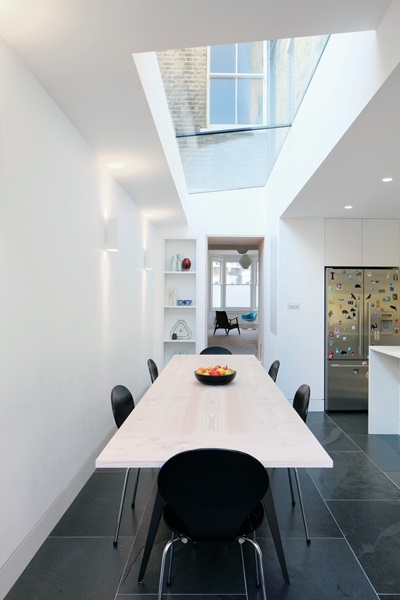 源自於維多利亞時期的兩層樓透天老宅，原本為擁有4間