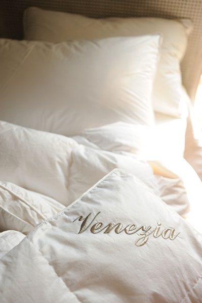 許多年輕朋友第一次接觸到寬庭，是因為一床嶄新的新婚