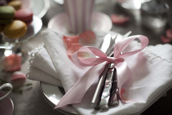 許多年輕朋友第一次接觸到寬庭，是因為一床嶄新的新婚