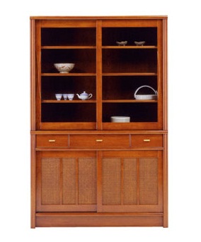 想要實現日系住宅夢，除了基本空間之外，家具與家飾的