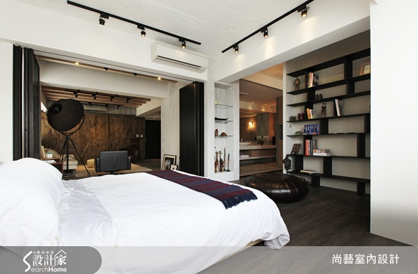 這間屋齡超過20年以上的老屋，經過尚藝設計俞佳宏重新