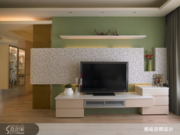 客廳是居家空間中最重要的場所之一,既是家人相處的地