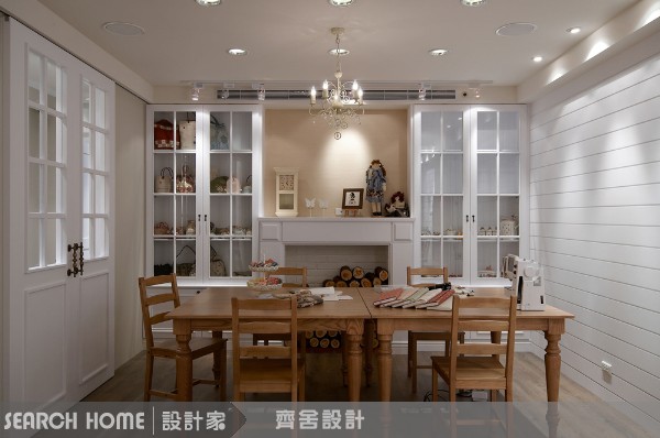 美式居家空間因為融合了鄉村風格的休閒與古典風格的莊