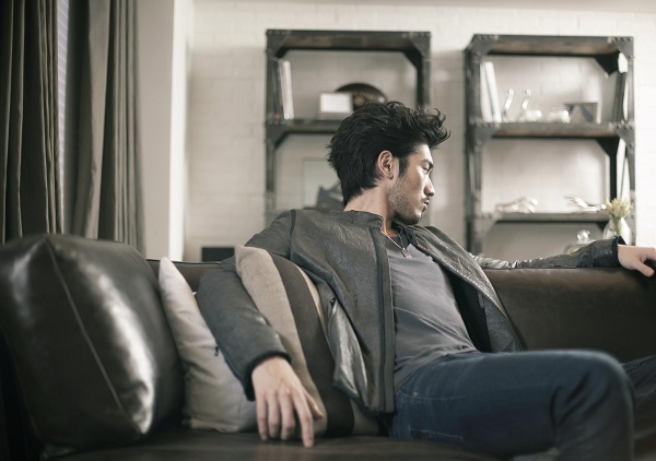 高以翔獨居的空間30坪大，問為何沒有將空間走普遍男性