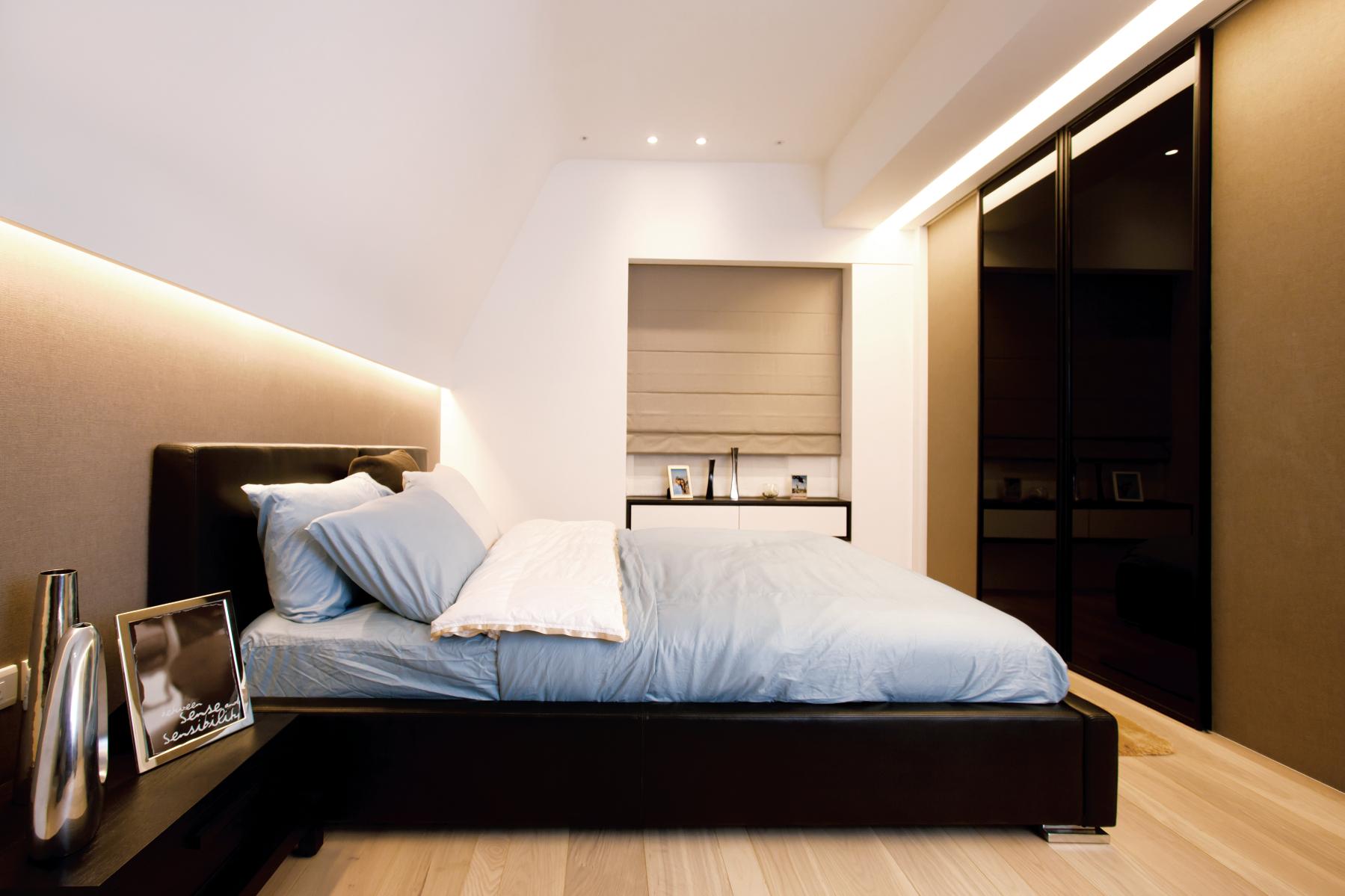 高以翔獨居的空間30坪大，問為何沒有將空間走普遍男性