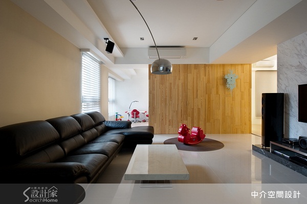 現代風格的居家空間，總能給人一種沉穩大器的安心氛圍