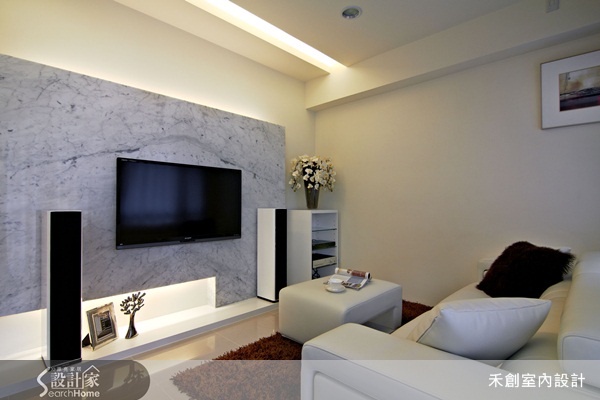 喜歡白色居家的簡潔清爽，卻又擔心沒有特色嗎？其實白