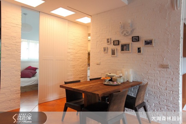 很多人喜歡木材質,如果木材質運用在餐廳或廚房,享受