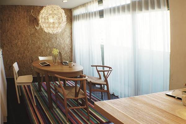 OSB板（Oriented Strand Board）又稱之為「定向纖維板