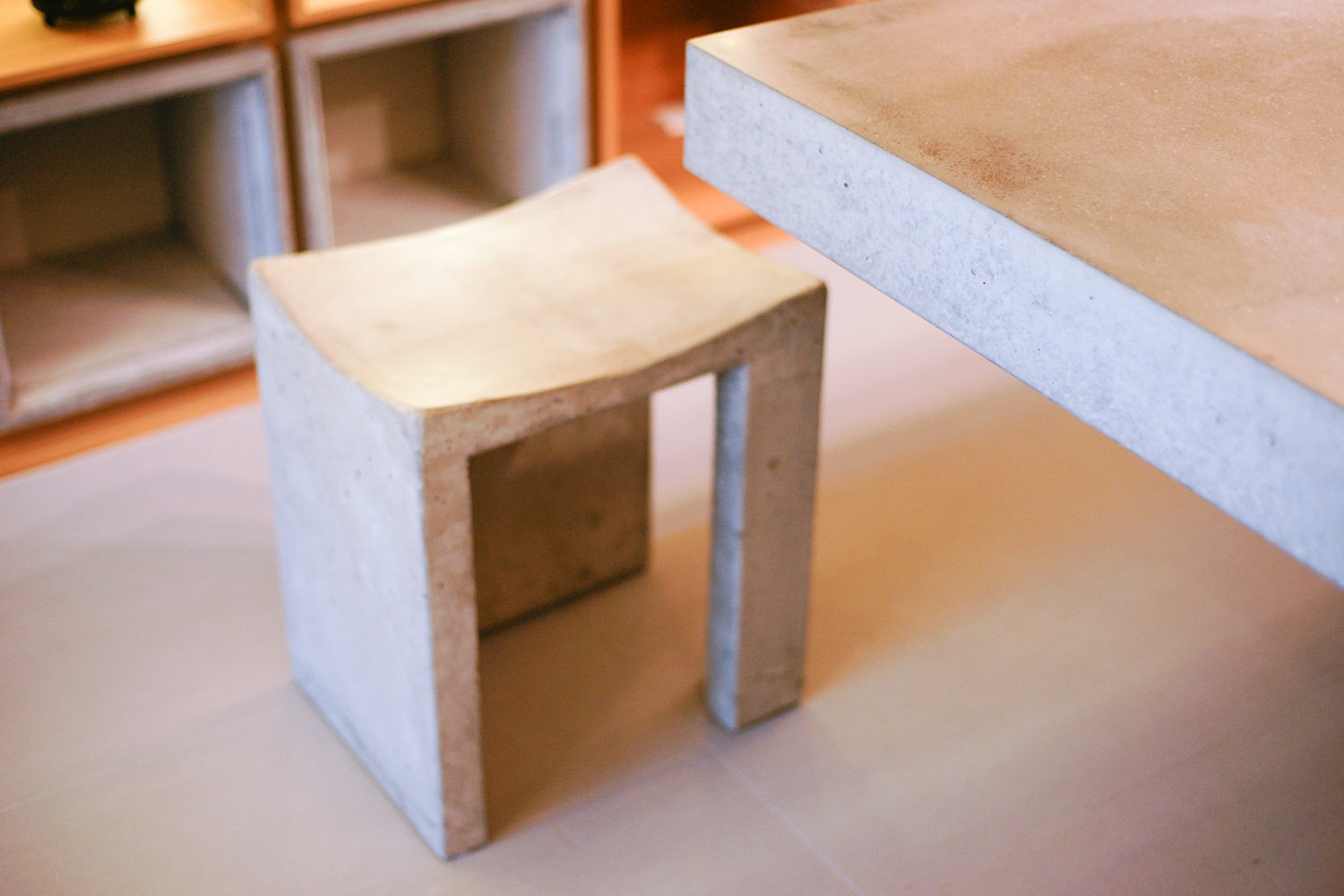 說到水泥,一般的印象都是建築物外觀的材料,但你能想