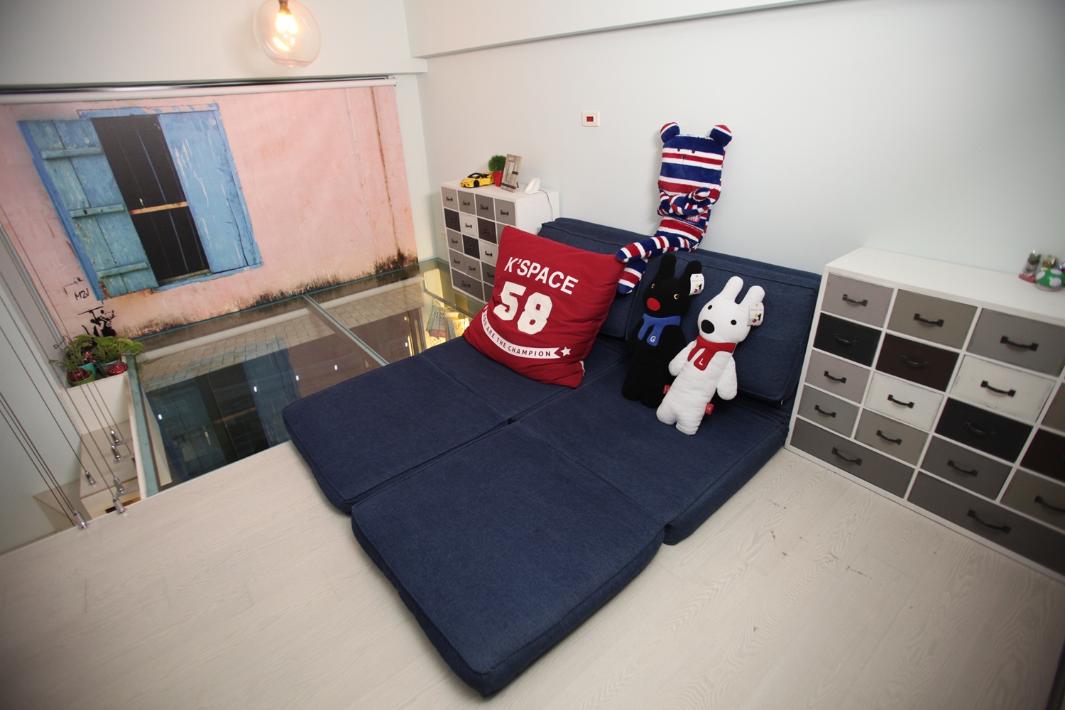 想知道插畫師與動畫師的家是什麼樣子的嗎？15坪的樓中