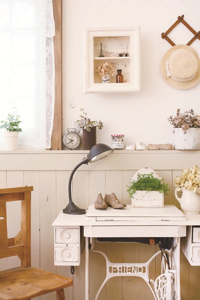 日式居住空間坪數不大,因此在日式鄉村風的營造上,也