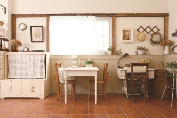 日式居住空間坪數不大,因此在日式鄉村風的營造上,也