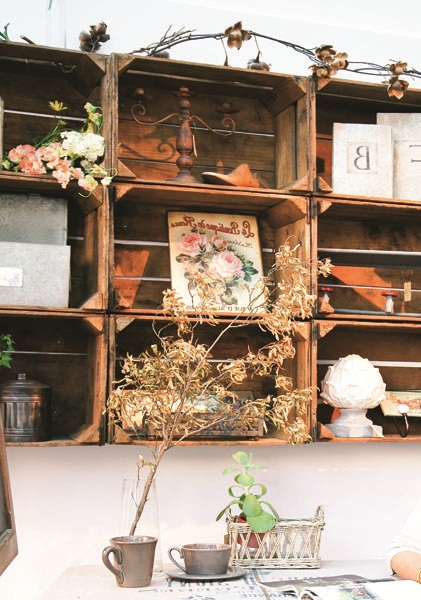 許多人喜歡鄉村風格，也喜歡蒐集雜貨，讓空間更有人文
