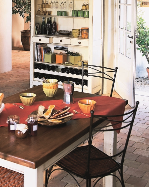 鄉村風格的雜貨佈置，該如何實踐才會充滿生活溫馨感卻