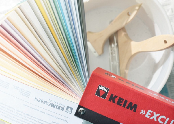 礦物塗料，有別於其他塗料成分，它以天然礦物石成分製