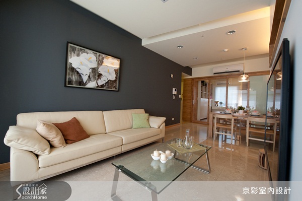 沒有刻意的風格設定，也沒有取巧的多餘裝飾，王立崢＆