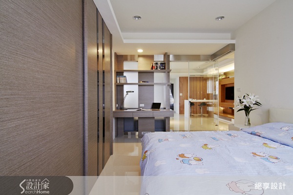 臥房是人們開啟與結束一天生活的重要轉換空間，因此臥
