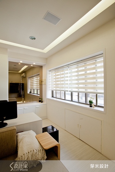 誰說空間規劃非得要用制式隔間才能定義室內格局？其實