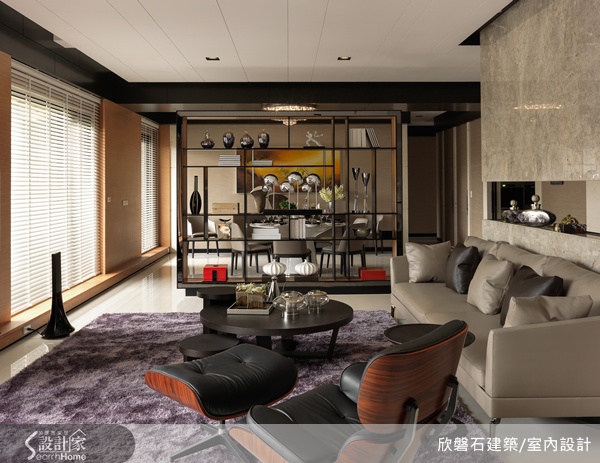 又到了換季的時刻，客廳是家裡見客的地方，也是一間房