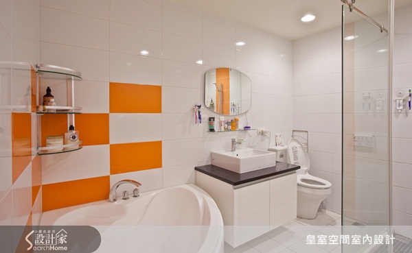 淺色調的空間向來有放大視覺效果及讓人感覺明亮舒服的