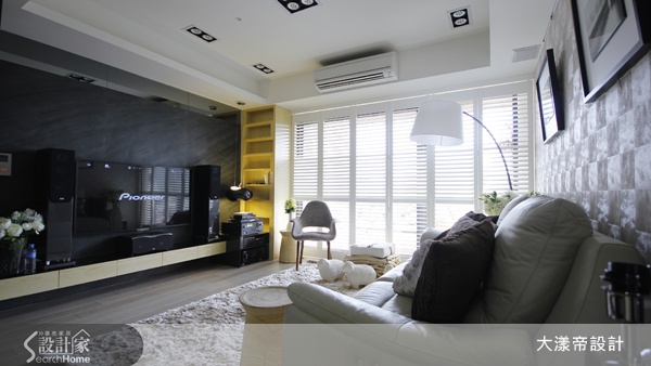 屋主買下這間位於新莊的房子，除了看中新莊未來發展的