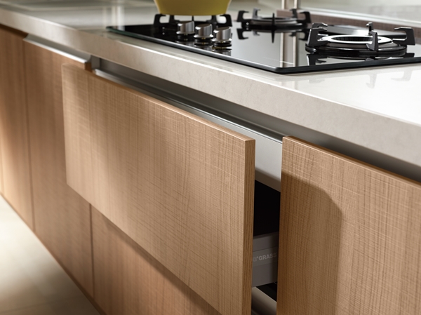 近年來，結合廚房、餐廳與客廳兼具實用、展示及社交功