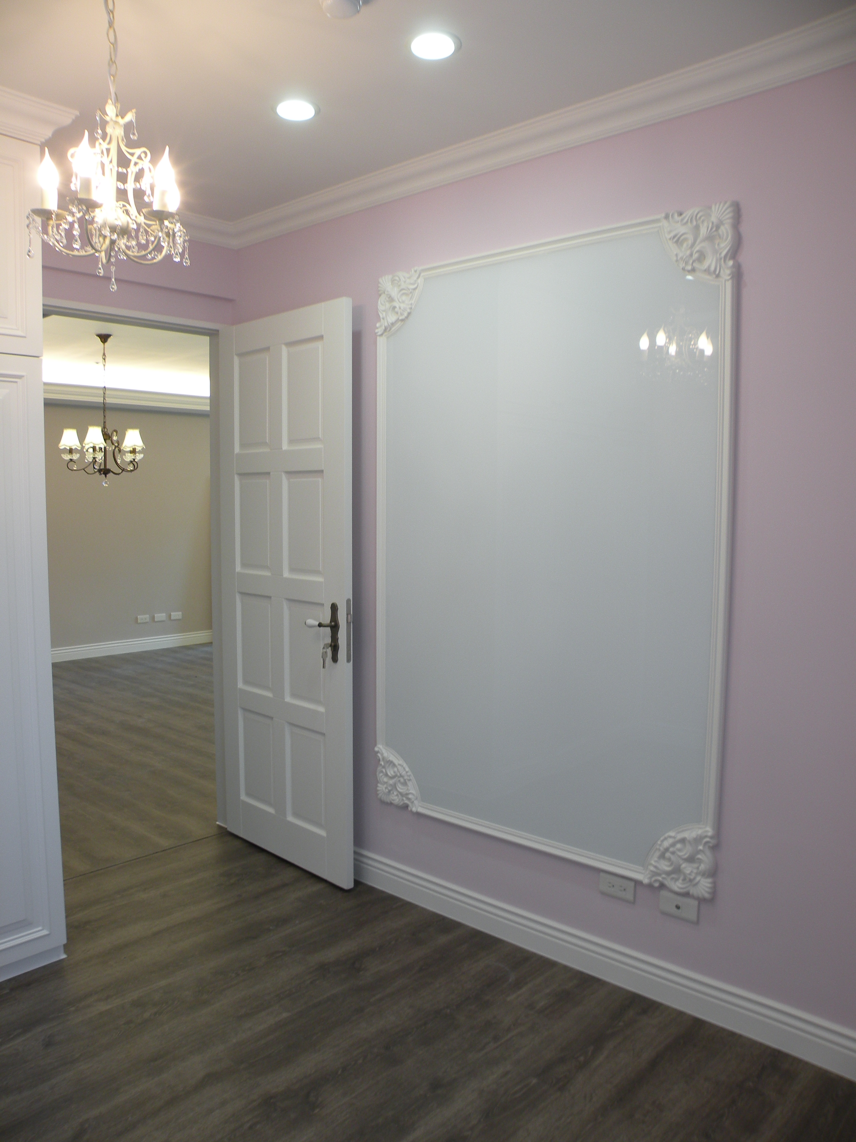 線板、百葉窗是鄉村風不能缺少的兩大重點元素，直覺想