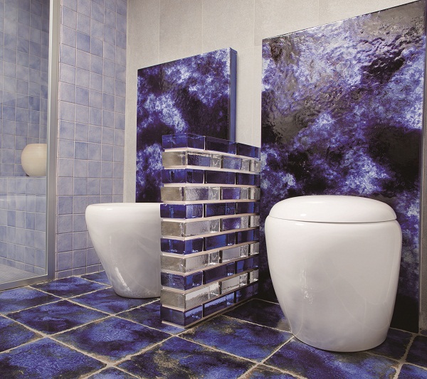 玻璃磚在空間運用中，呈現質感與透明感，讓許多設計者