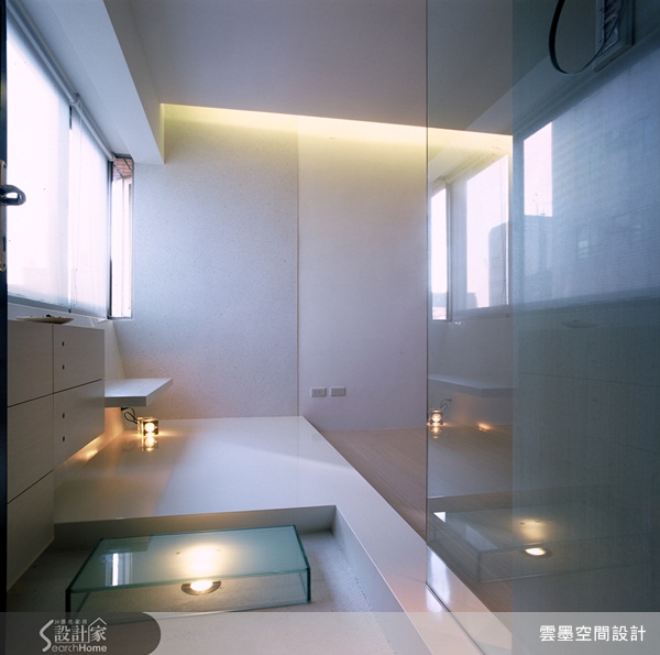 除了實用的照明機能,燈光同時也肩負著點亮空間氛圍的