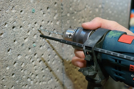 由於修繕DIY愈來愈流行，女性購買電鑽的比例跟著增加