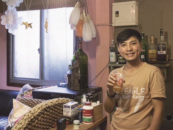 採訪這天，與司機花了一點時間找尋地址，好不容易到了