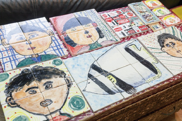 採訪這天，與司機花了一點時間找尋地址，好不容易到了