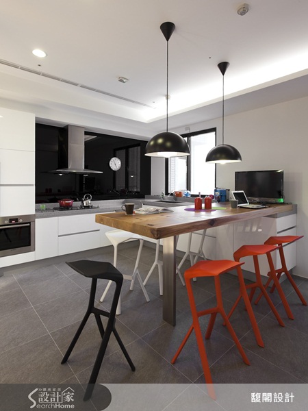 色彩帶給人的感受都不同,清爽、活潑、沉穩、溫暖、冷