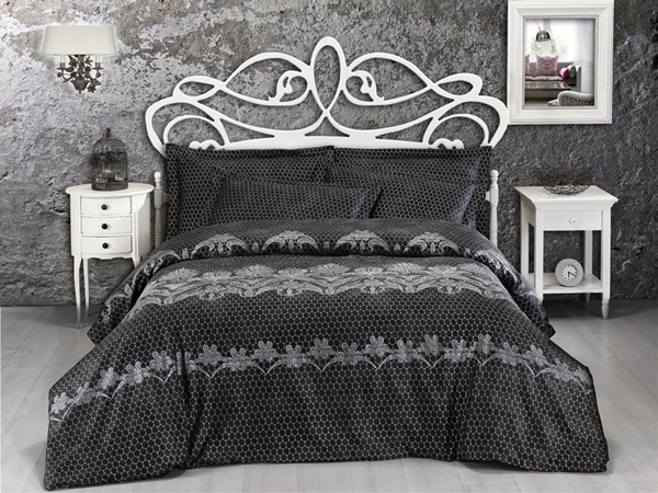 一年一度熱鬧的百貨週年慶再度開跑了！為了刺激從今年