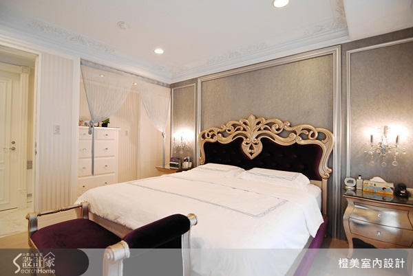 屋主對於古典風格的華麗與質感特別喜愛,買下新居之後