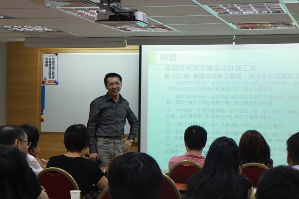 如果你是個愛旅行、流浪的人，或許…這樣的家你會喜歡