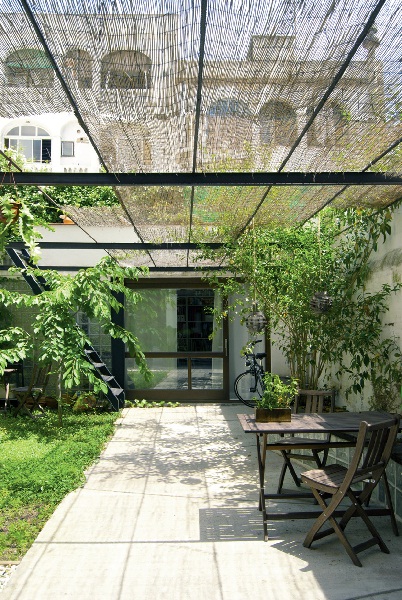 三房兩廳才是標準格局?舊乾洗店也能改造成居家工作室