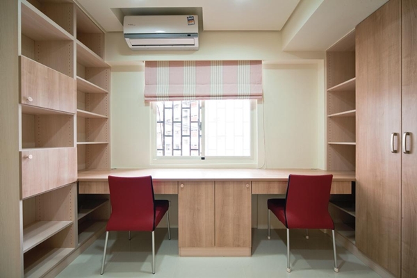 由於市售系統家具品牌琳瑯滿目,很多系統家具商本身也