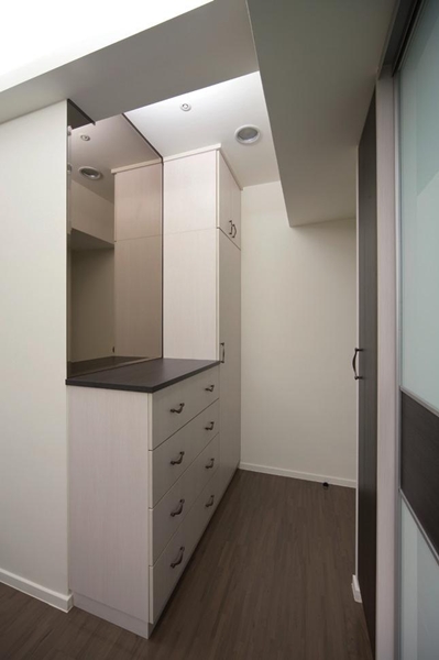 以設計者的觀點來看,系統家具擁有很多特質,例如甲醛