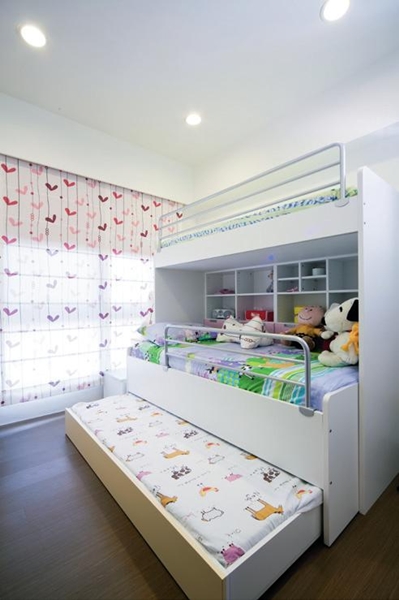 以設計者的觀點來看，系統家具擁有很多特質，例如甲醛