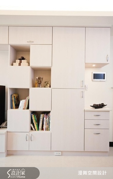 如果找一般系統家具公司規劃設計，往往會受限於制式規